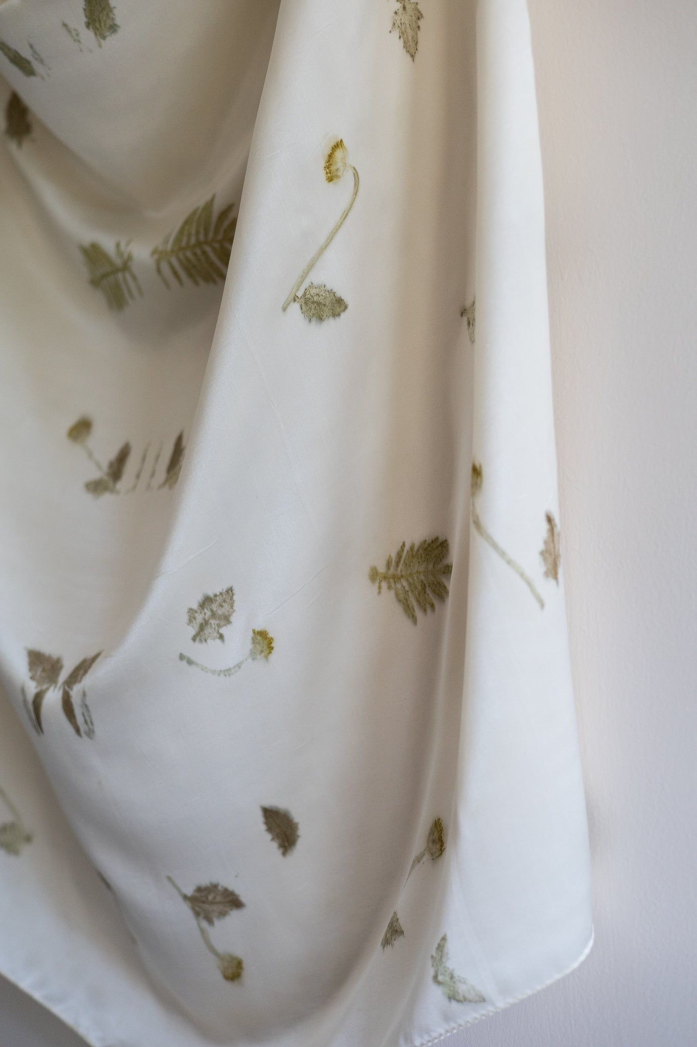 Forget Me Not Large Silk scarf